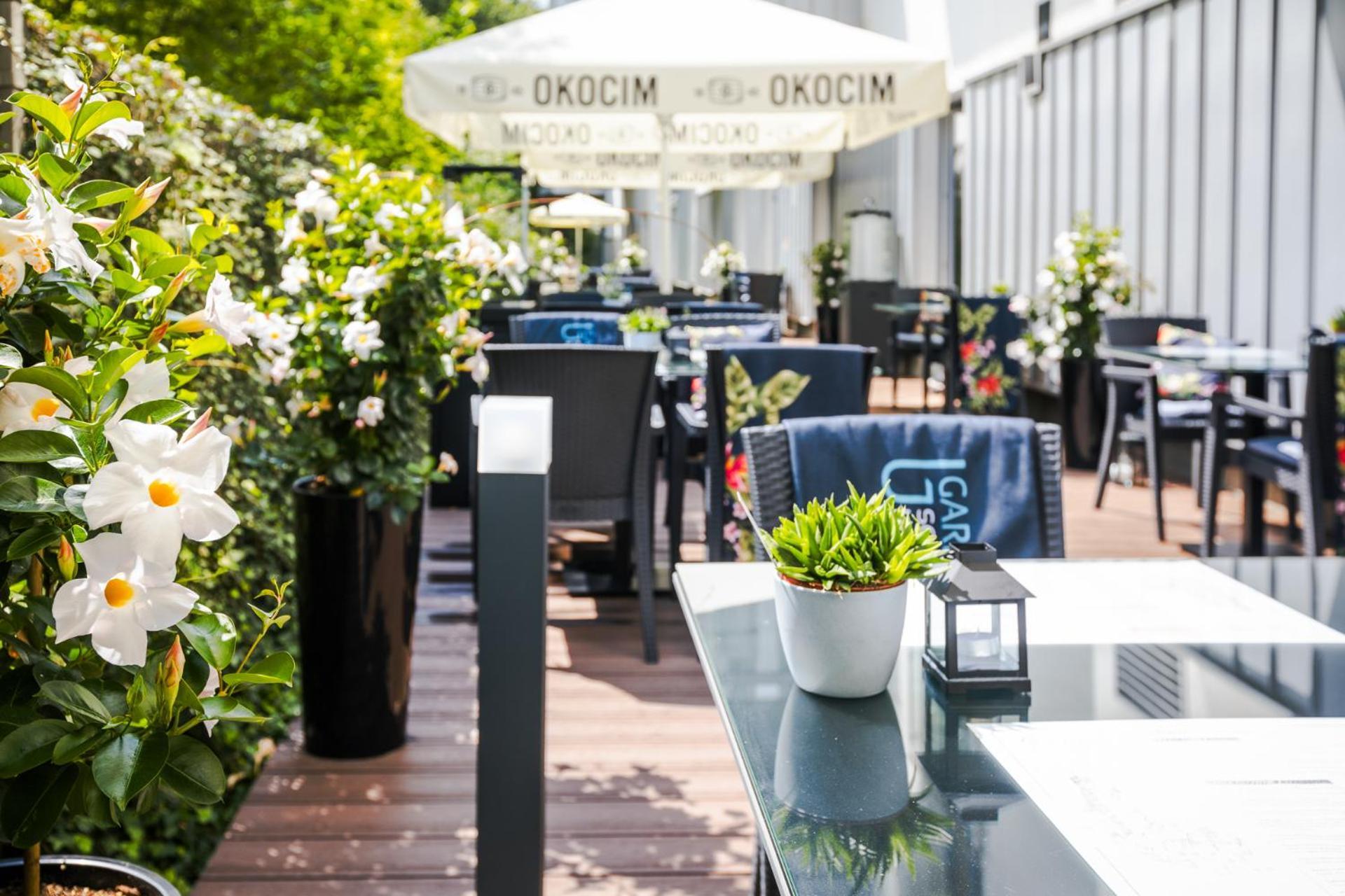 Garden Square Hotel 4*