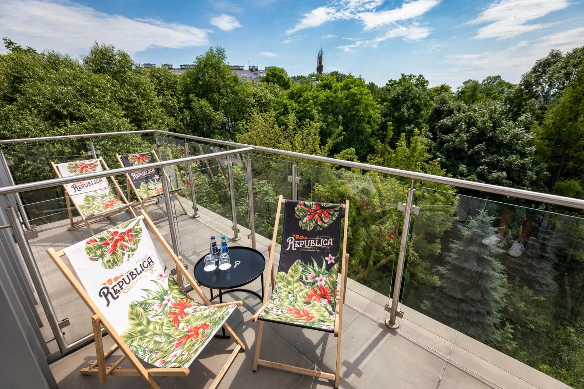 Garden Square Hotel 4*